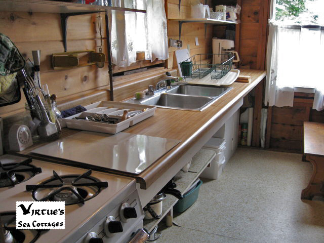Kitchen of Sea Foam